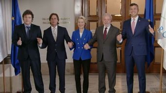 Milei, Lacalle Pou, Ursula Von der Leyen, Lula Da Silva y Santiago Peña.