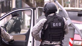 ministerio del interior inicio un sumario con separacion del cargo a un oficial del geo por perder un fusil