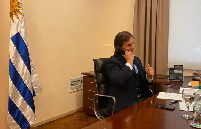 lacalle-pou-xi-jinping-llamada-uruguay-china.jpg