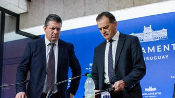 Manini Ríos en conferencia de prensa, junio 16. Foto: FocoUy.