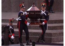 Trasladarán restos de Artigas al Salón de los Pasos Perdidos