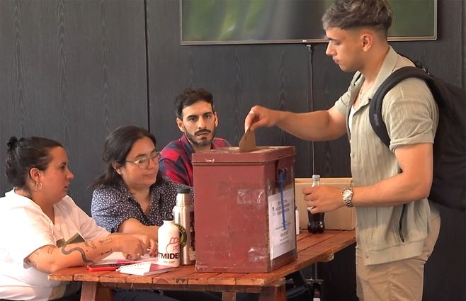 elecciones-universitarias-urna-circuito-archivo