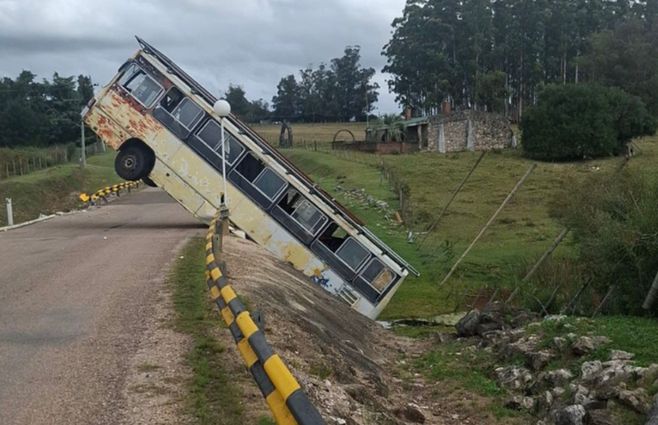 bus-puente-nueva-carrara
