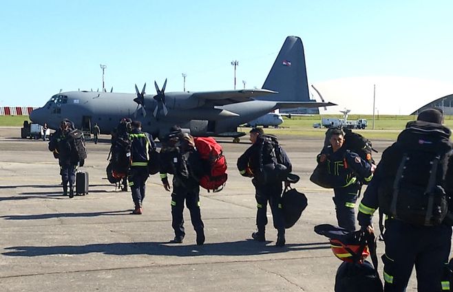 bomberos-parten-a-chile-hercules-incendios