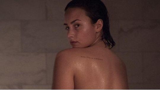 demi lobato