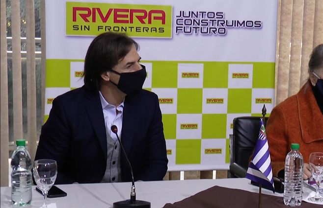 Lacalle-Pou-en-reunión-de-Rivera.jpg