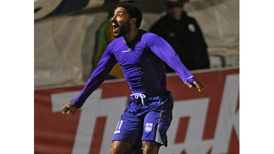 Defensor ganó y clasificó a cuartos de final de Copa Libertadores