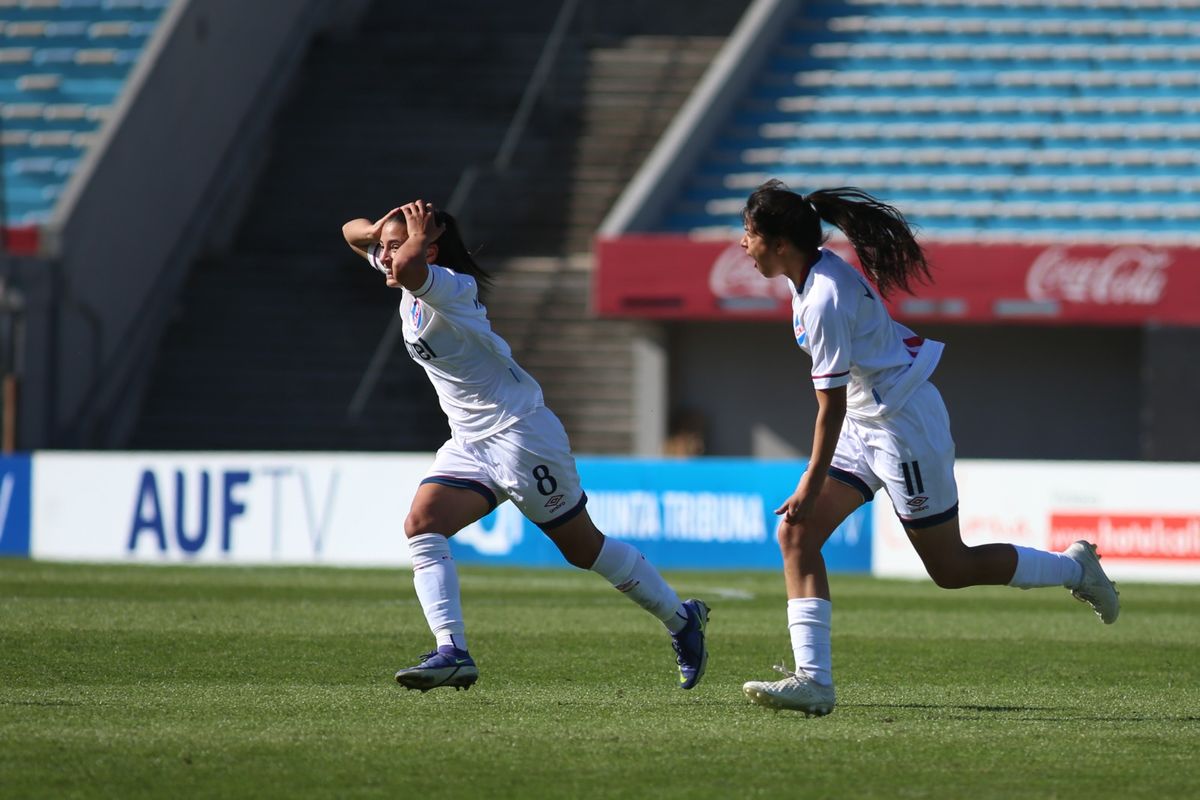 AUF TV transmitió el clásico Peñarol vs Nacional de Fútbol Femenino - AUF