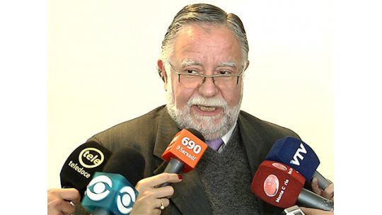 Bayardi: “no me cierra” anuncio de 1500 taxistas a seguro de paro