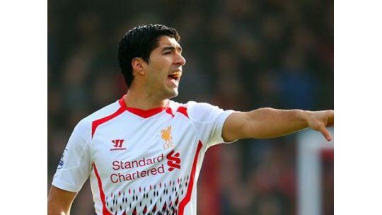Gran partido de Suárez para el triunfo de Liverpool por la FA Cup