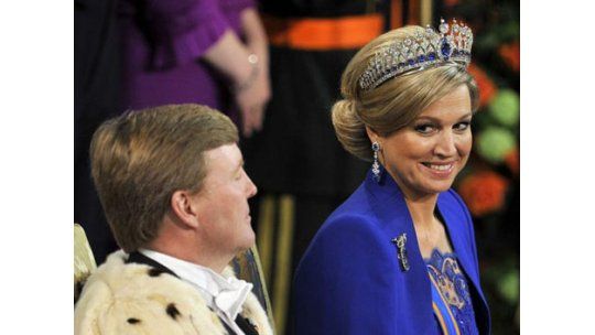Guillermo y Máxima ya son los reyes de los Países Bajos