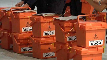 ultima encuesta: frente amplio 41.1%, partido nacional 28.7%, colorados 11.7%, cabildo 9.6%