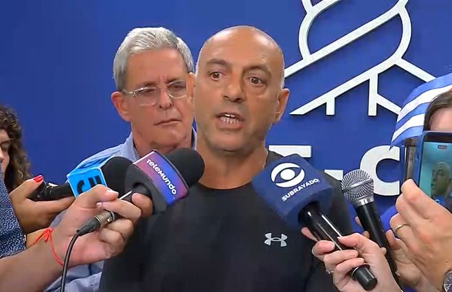 abdala-marcelo-por-caravana-sobre-cuba