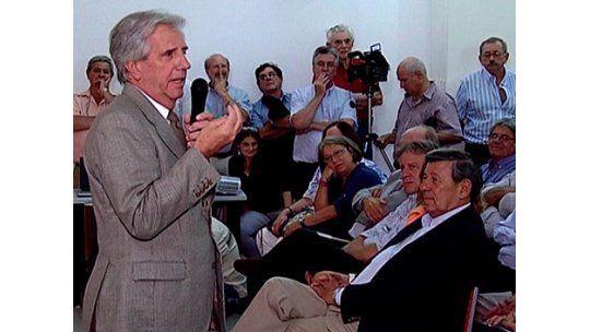 Campaña de Vázquez se centrará en temas que la oposición critica