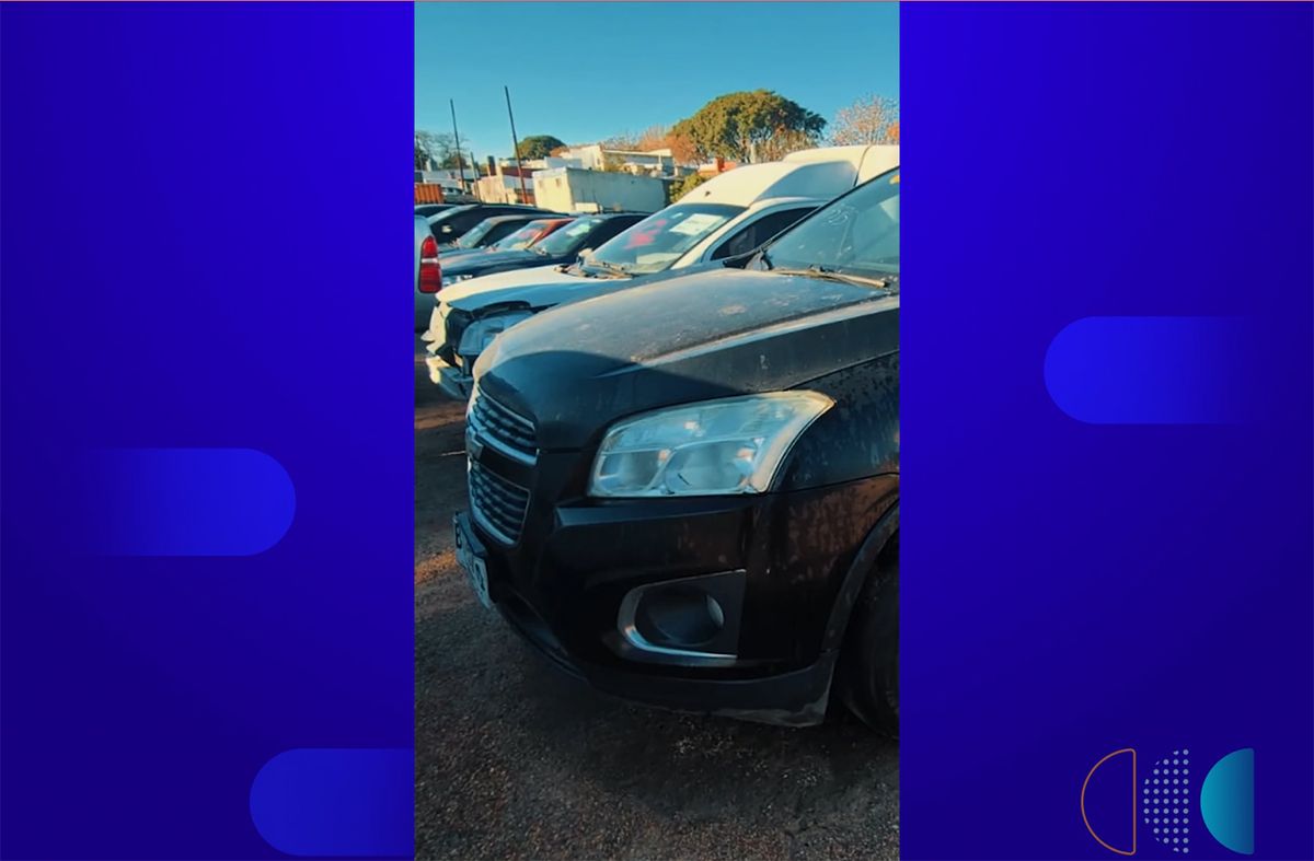 Intendencia de Montevideo realiza este sábado 8 remate de vehículos abandonados y mobiliarios