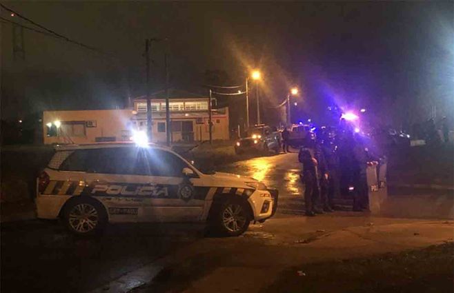 heridos-delincuente-parque-rivera-policia.jpg