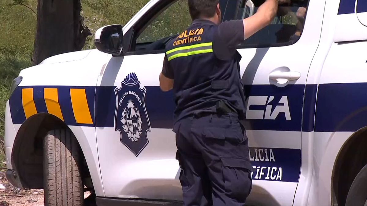 Una mujer fue hallada muerta en un aljibe donde vive su expareja en Canelones: el hombre está detenido