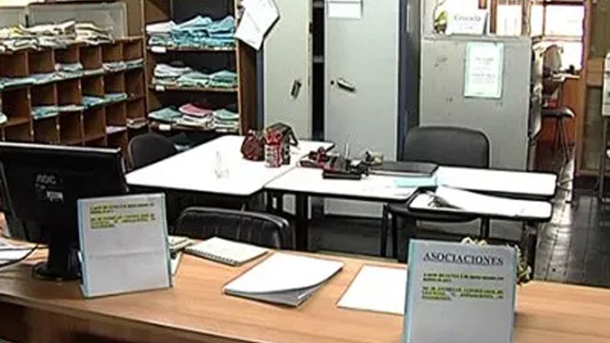 Sindicato de funcionarios registrales inicia medidas distorsivas en oficinas públicas por conflicto