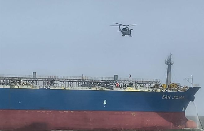 rescate-buque-armada-nacional-acv