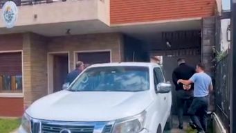 siete hombres y una mujer detenidos en allanamientos; integraban banda que estafaba mediante cuento del tio