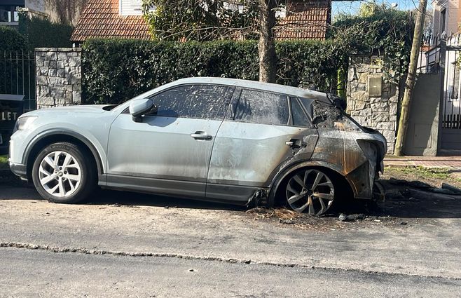 audi-q3-carrasco-incendiada-fotoguille
