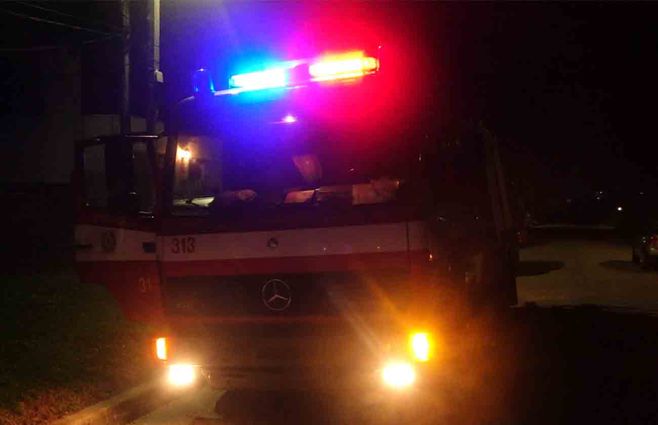 bomberos-maldonado-camion-luces.jpg