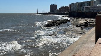 jueves y sabado soleado y con buen tiempo, pero en el medio un viernes con lluvias y tormentas