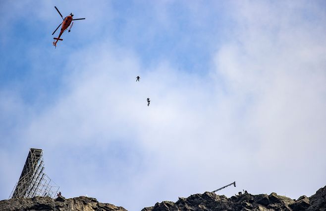 tom-cruise-salto-moto-mision-imposible-7-afp.jpg