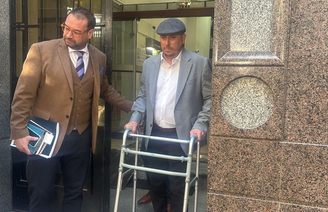 moratorio-saliendo-audiencia