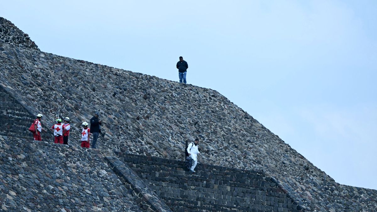 Hombre mató a una mujer e hirió a seis personas más en sitio arqueológico de México; luego se suicidó