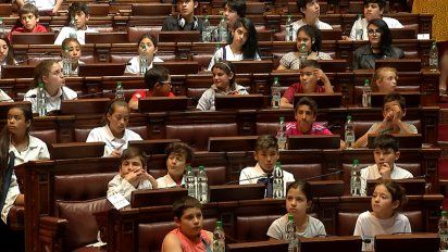 parlamento paritario de ninos y ninas celebro su segunda sesion en el palacio legislativo