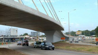 Foto: Presidencia, archivo. Puente de las Américas, en Canelones.