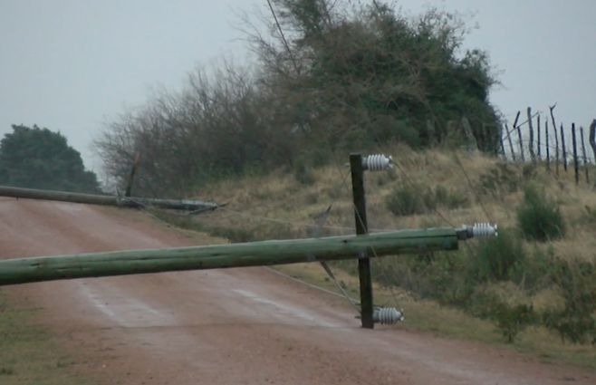 Temporal-Paysandú-julio-11-cables-UTE.jpg