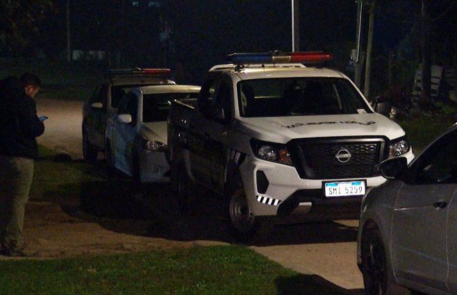 Foto: Subrayado. Policía en Paso Carrasco.