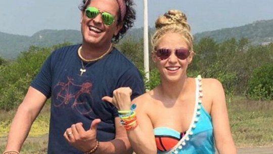 carlos vives shakira