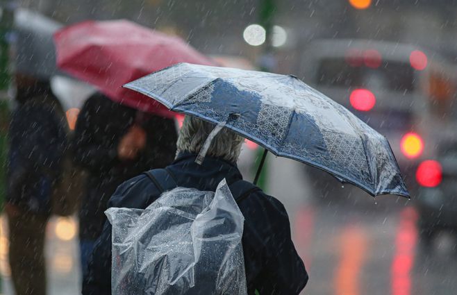 LLUVIA--FOCO-UY---PARAGUAS.jpg