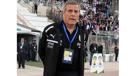 Tabárez ya piensa en el mundial y en la preparación para Brasil