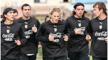 arquero esteban conde es la principal novedad para enfrentar a brasil y peru