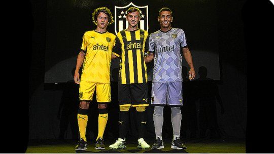 insumentaria Peñarol