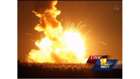 cohete explosion