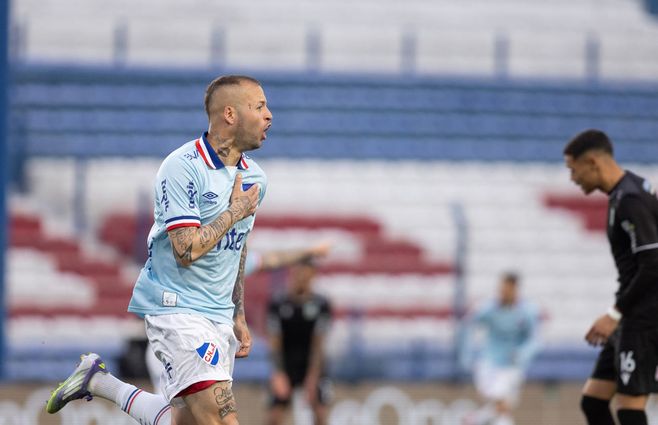 diente-lópez-foco-uy