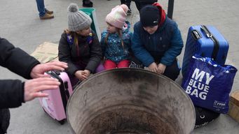 rusia admite progresos en negociaciones con ucrania y acuerda evacuar civiles