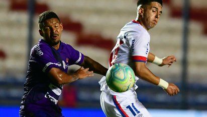 nacional empato con fenix 2 a 2 en el cierre de la fecha 9 del clausura