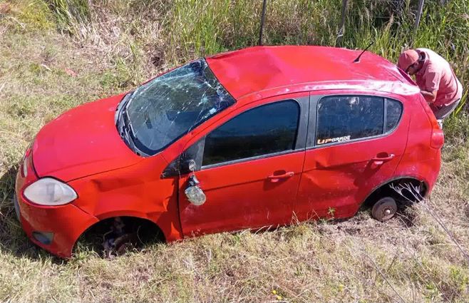 auto-accidentado-rocha