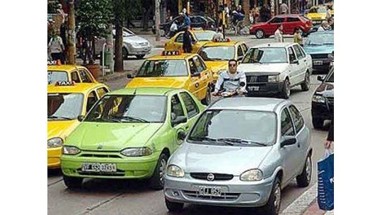 Argentina: prohíben fumar a conductores en la ciudad de Córdoba