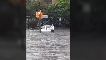 vecina de la mondiola sobre inundaciones las alcantarillas no dan abasto