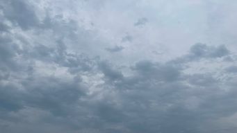 meteorologia extendio la advertencia amarilla y emitio una naranja por tormentas fuertes