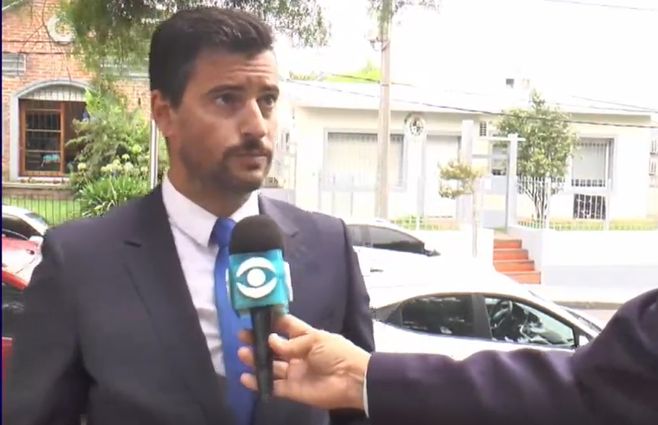 camilo-silvera-abogado-expareja-mansion.jpg