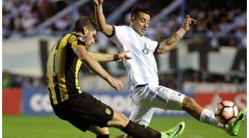 penarol eliminado de la copa tras perder con tucuman