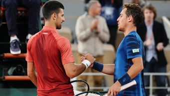 djokovic, zverev y medvedev cumplen y avanzan a tercera ronda de roland garros